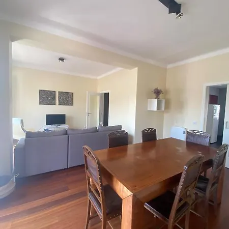 Casa Dos Carvalhos