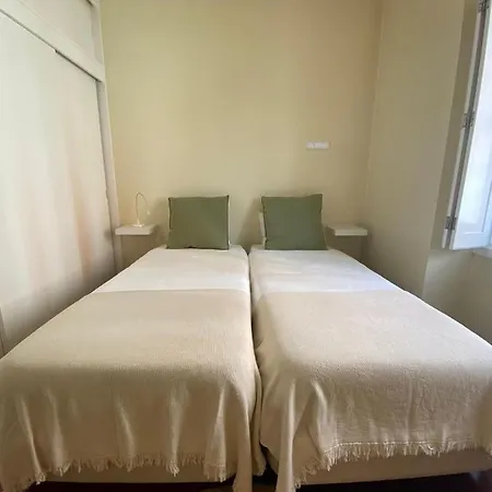 Casa Dos Carvalhos Guest house