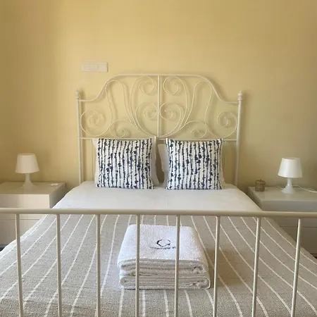 Casa Dos Carvalhos Guest house 3*